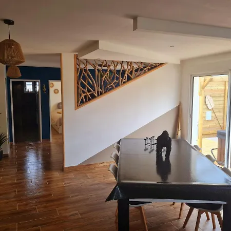 Nyaraló A Fleur De : Maison Chaleureuse Avec Privatif Et Billard. *