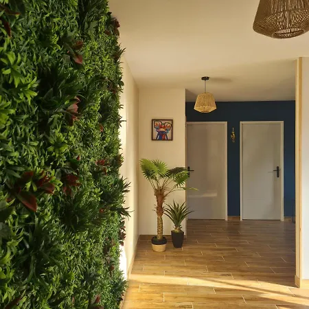 Nyaraló A Fleur De : Maison Chaleureuse Avec Privatif Et Billard. Coulogne